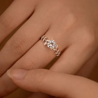 Pure Leaf Ring – The Essence of Natural Elegance