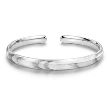 Cat’s Eye Bracelet – Waves in Motion